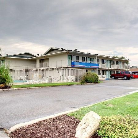 Motel 6 Manhattan Kansas Exteriér fotografie