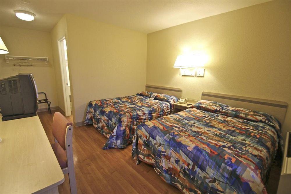 Motel 6 Manhattan Kansas Exteriér fotografie